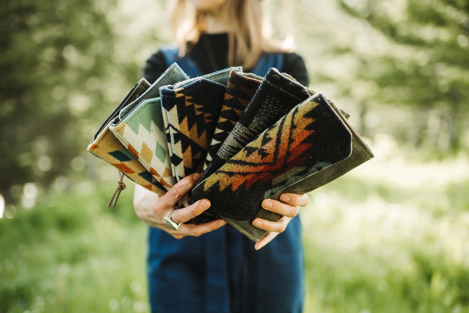【新品】PENDLETON 財布　バック Waxed Canvas and Pendleton® Wool Wallet — Western Bound